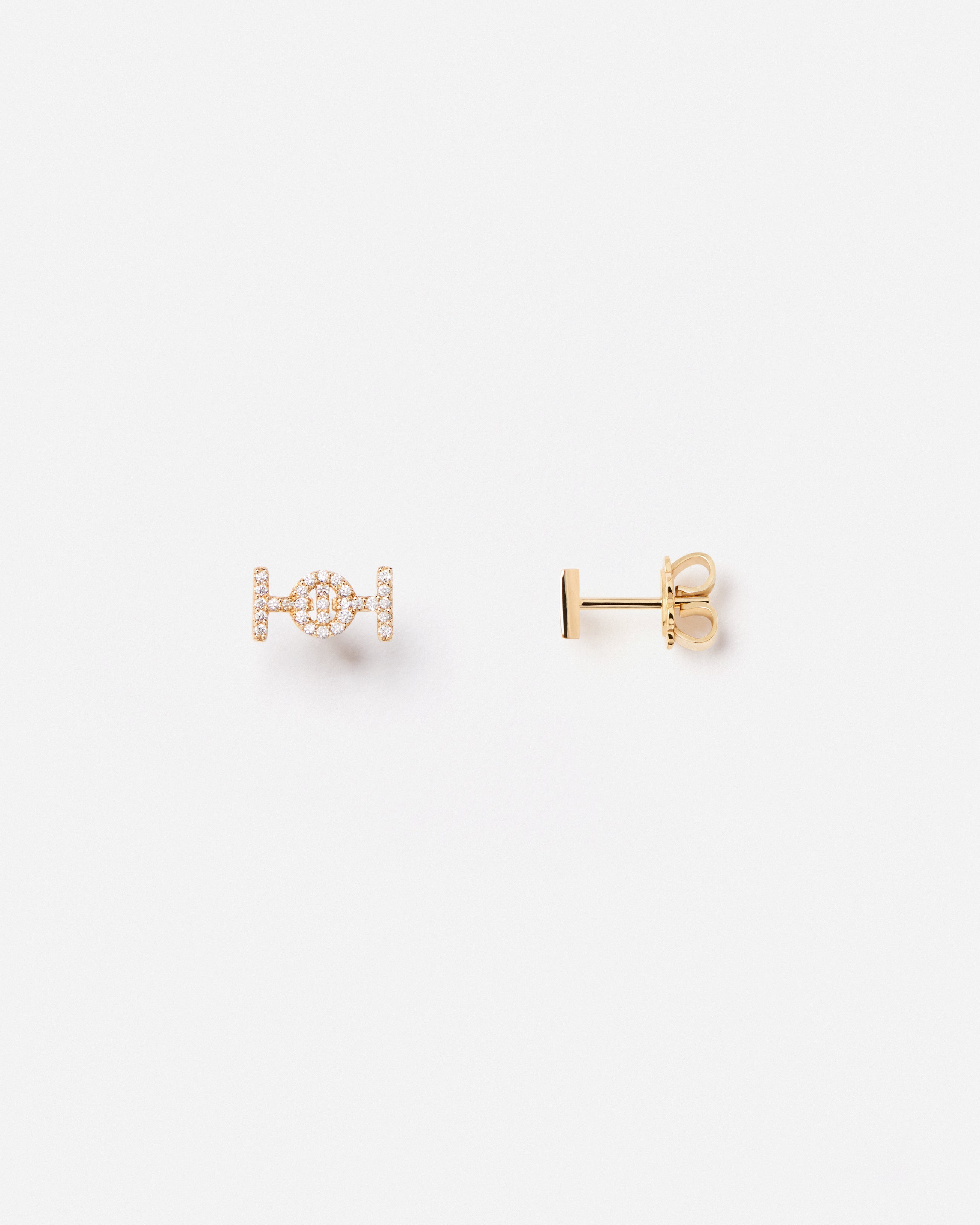 Challenge Studs in 18k Yellow Gold with White Diamonds