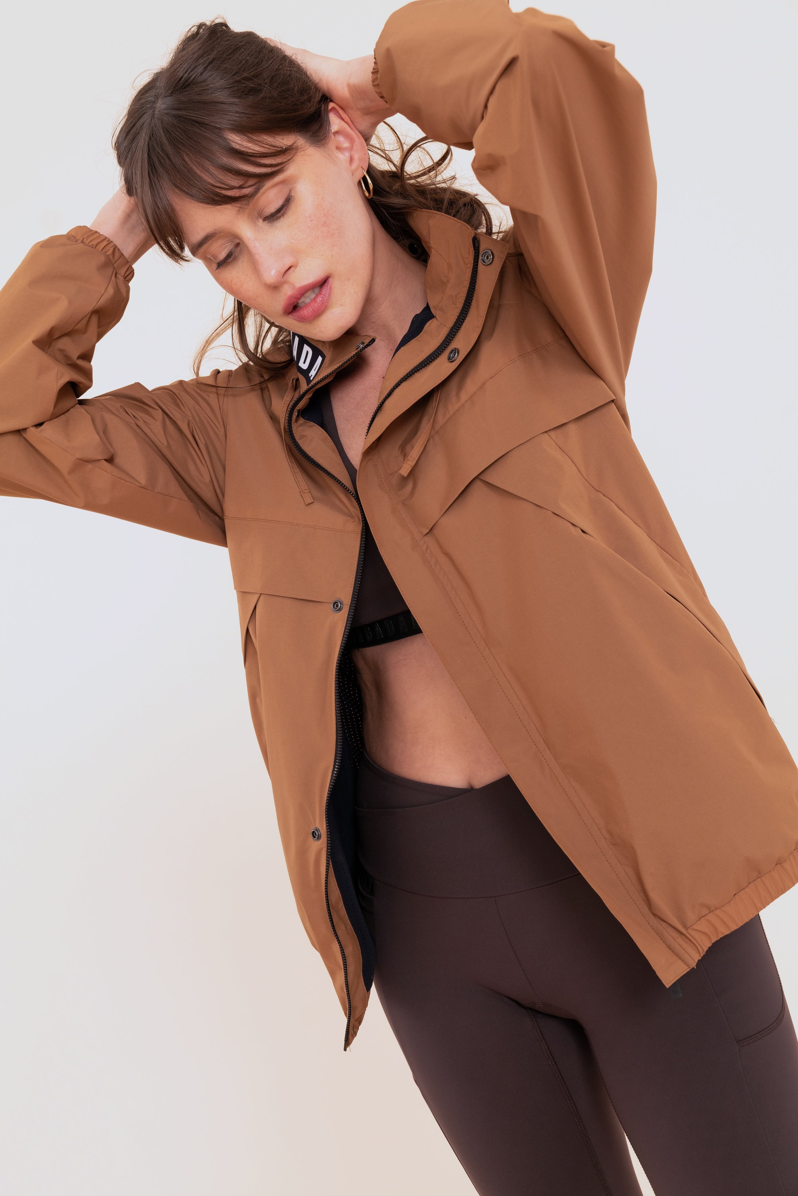 Unisex Apache Rain Jacket in Ochre