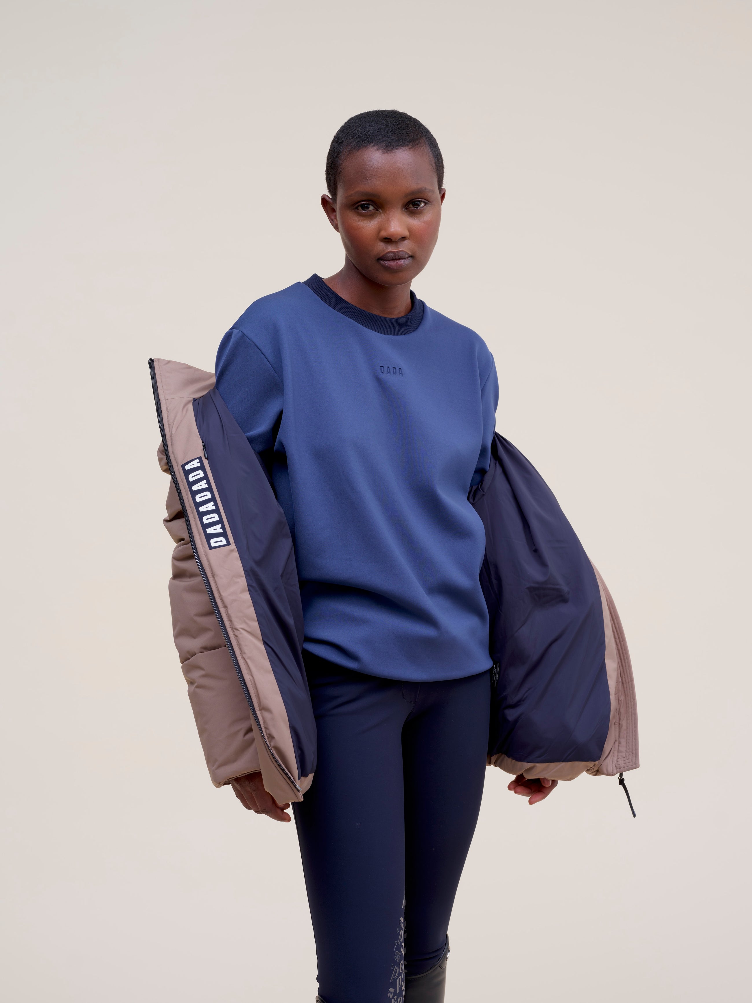 Unisex New King Insulated Jacket in Mocha