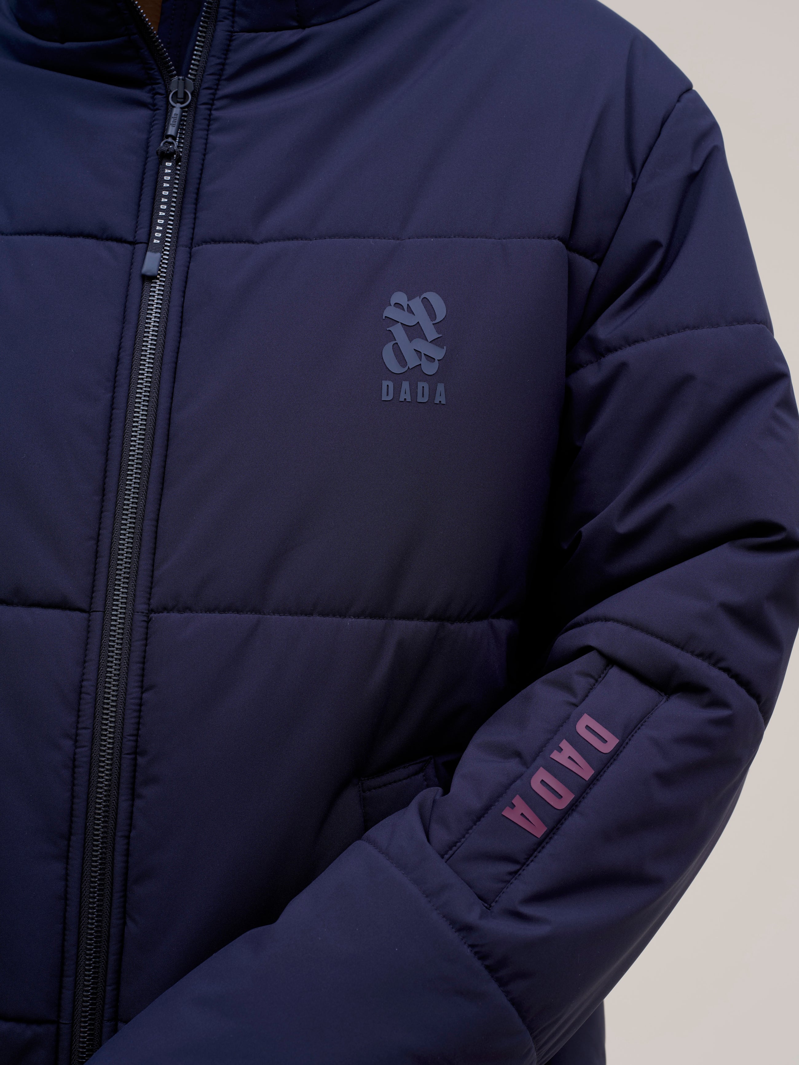 Unisex New King Insulated Jacket in Marine