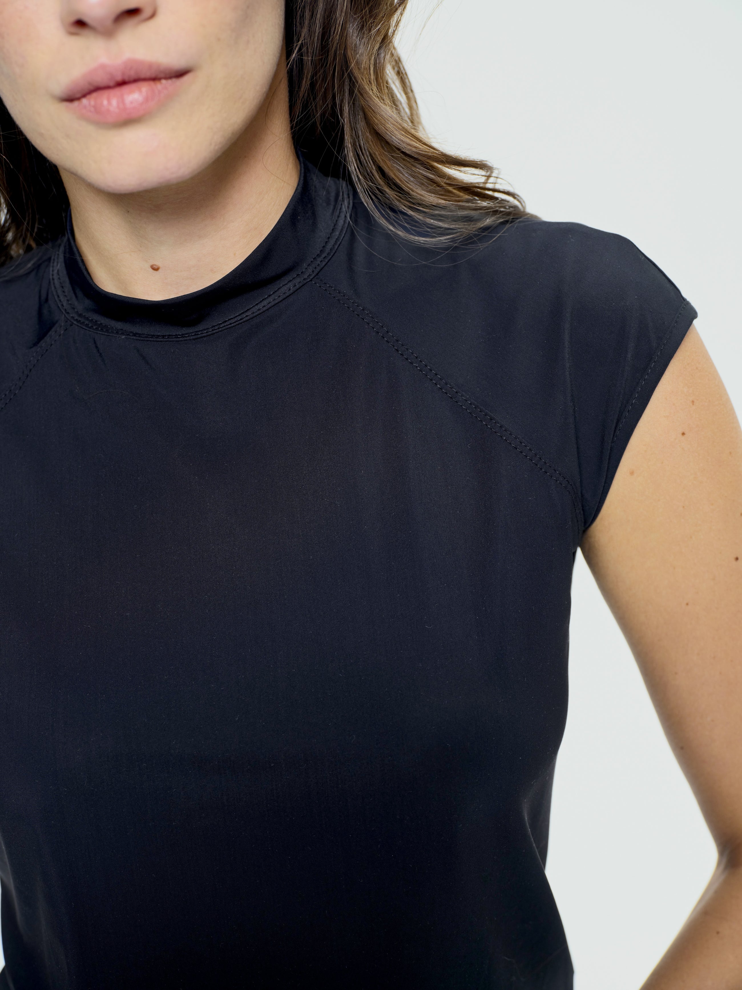 Totem Technical Short Sleeve Top in Black