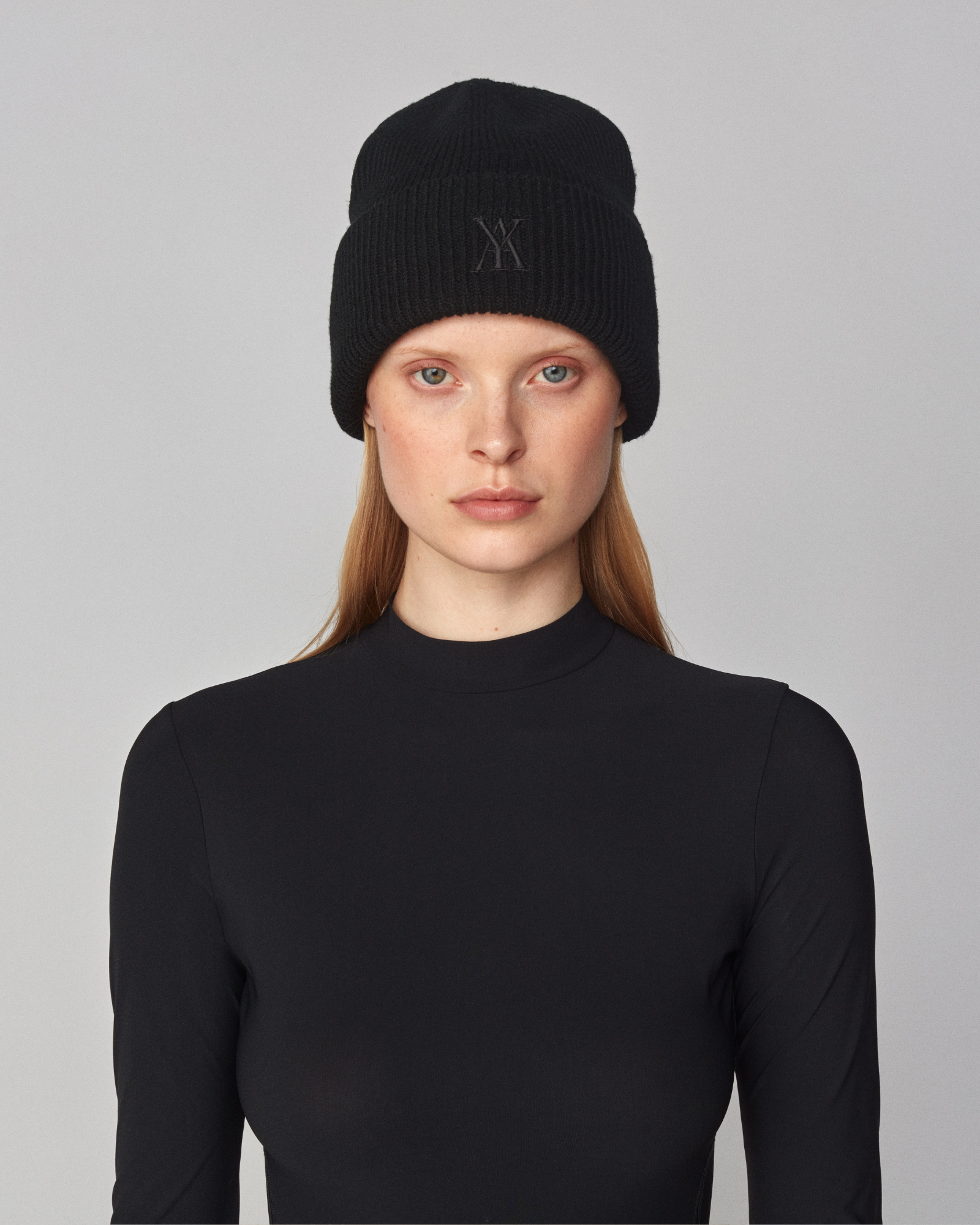 Signature Beanie in Black