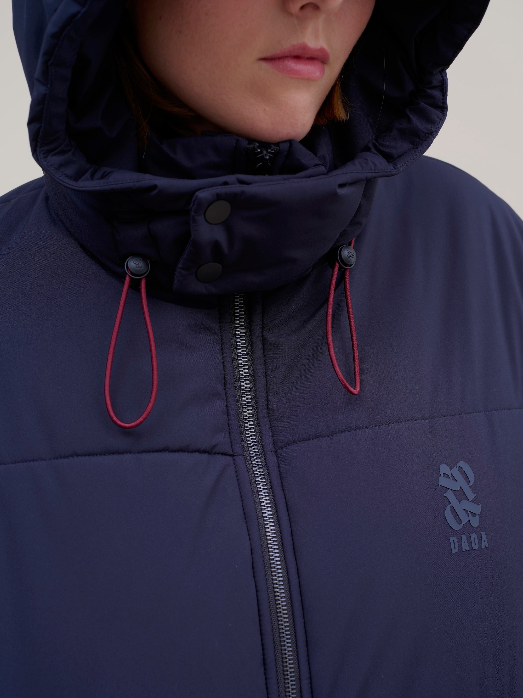 Unisex New King Insulated Jacket in Marine
