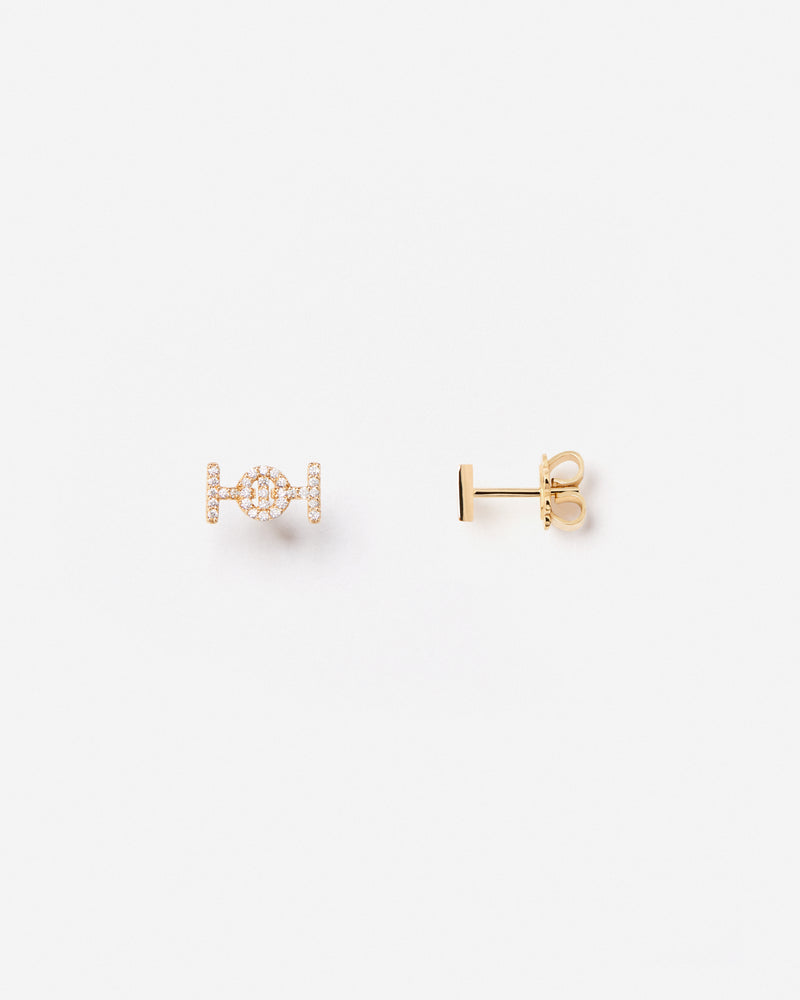 Challenge Studs in 18k Yellow Gold with White Diamonds