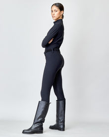 Performance Sun Top in Black