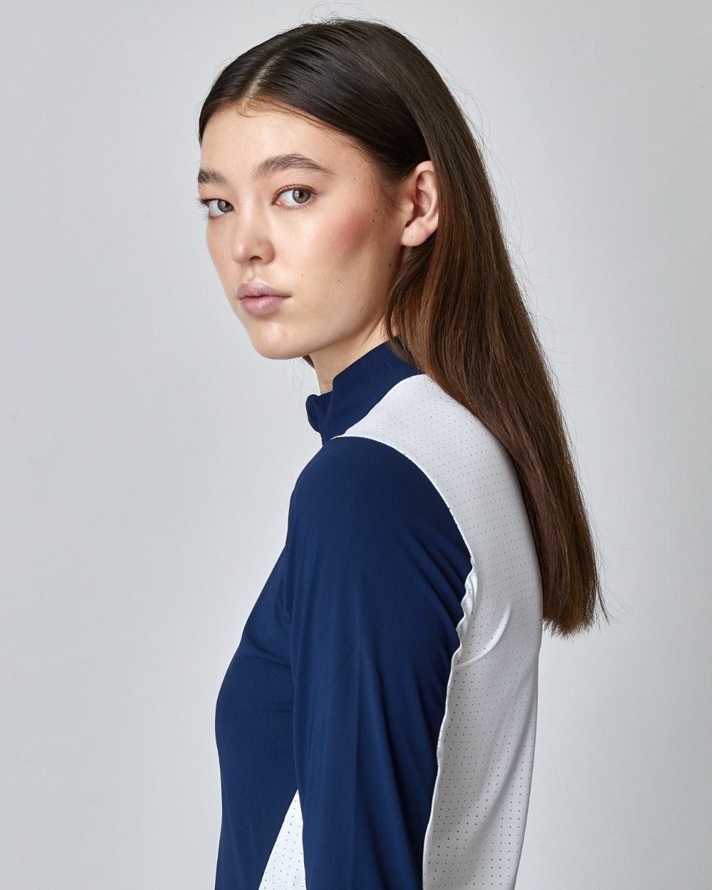 Performance Sun Top in Navy
