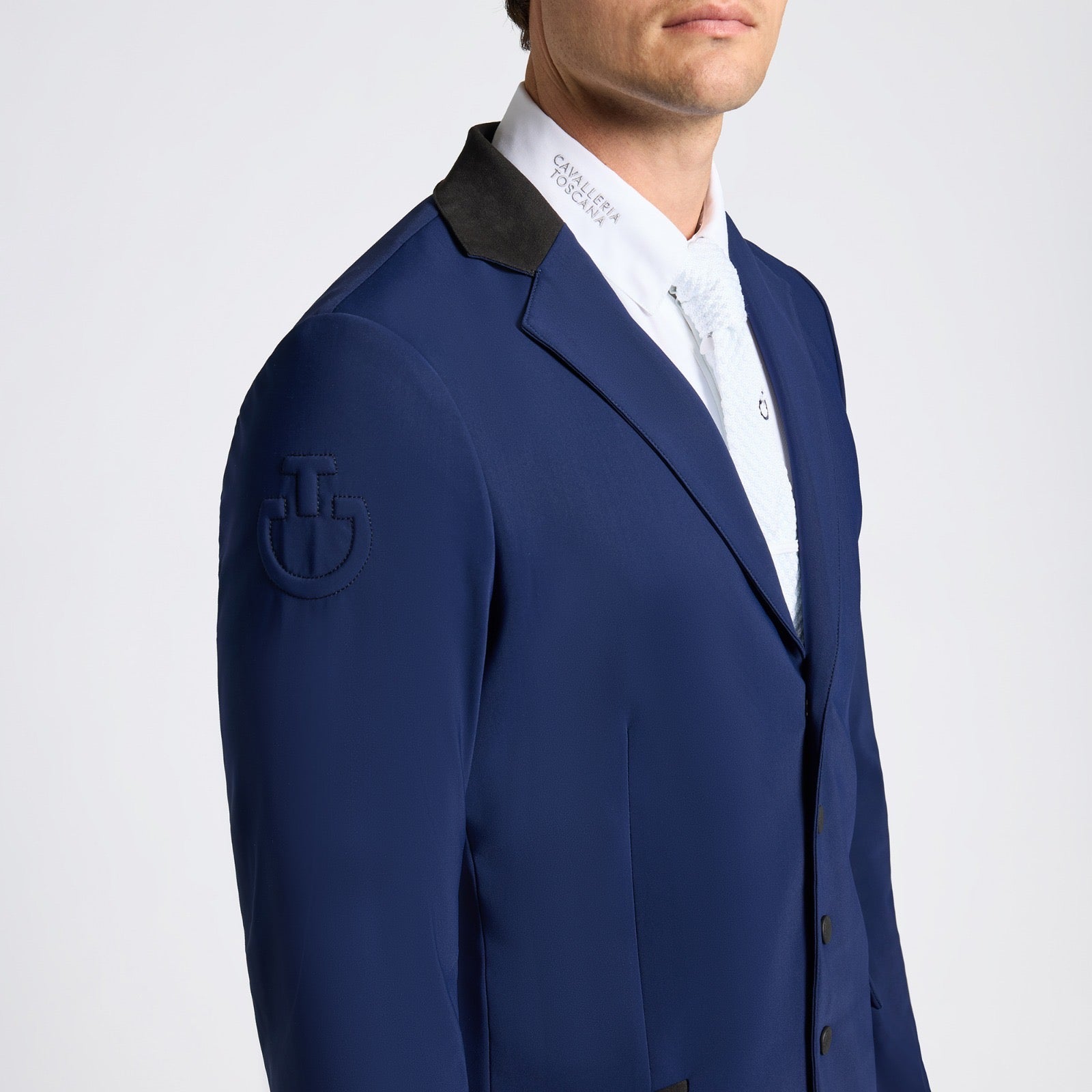 Lightweight Jersey Zip Show Jacket in Navy