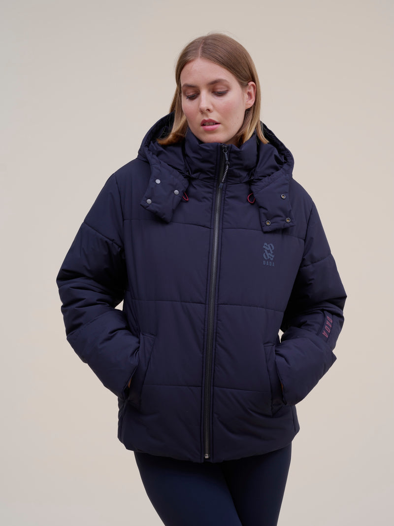Unisex New King Insulated Jacket in Marine