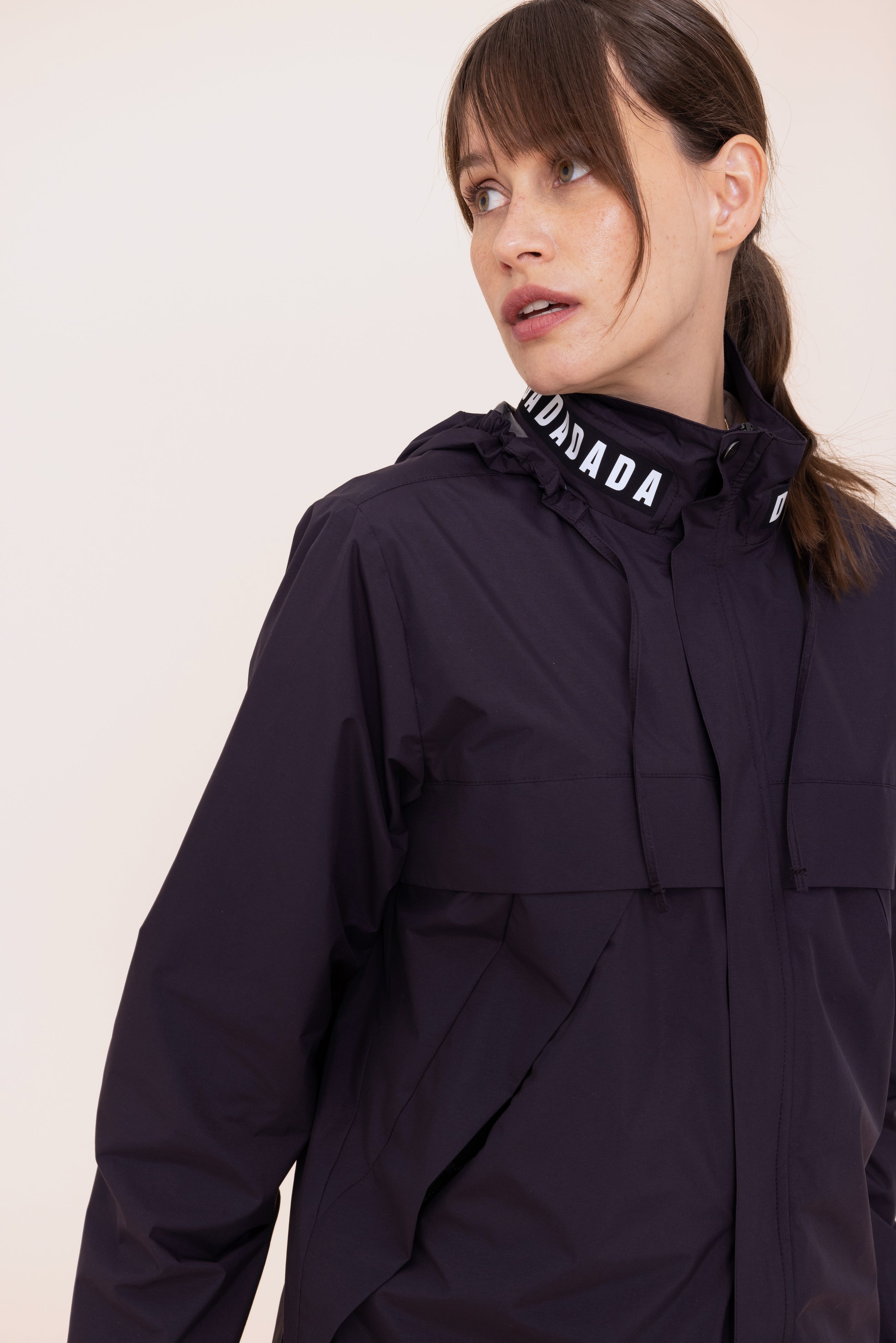 Unisex Apache Rain Jacket in Plum