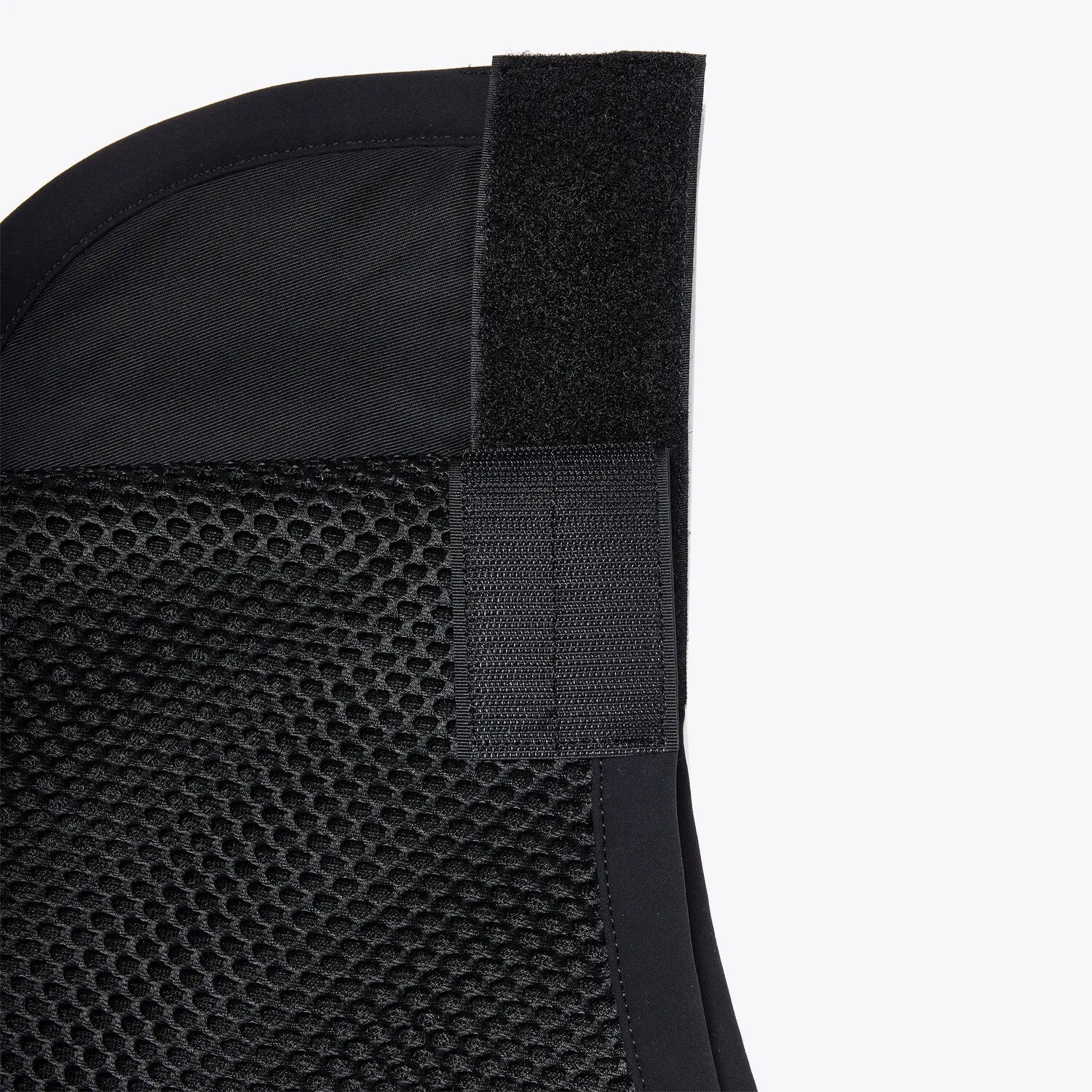 Mesh Exercise Rug in Black