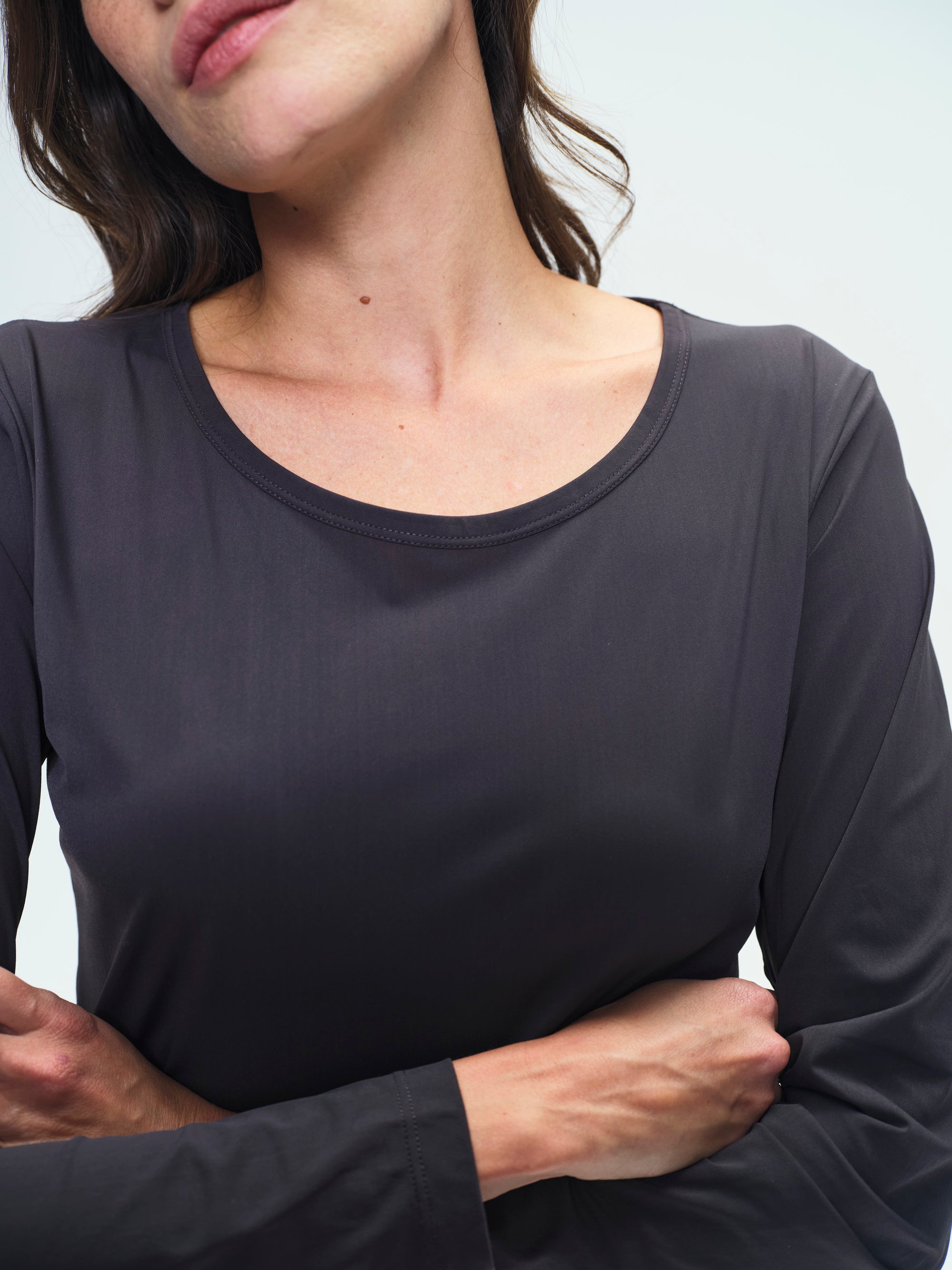 Betty Long Sleeve Technical Top in Dark Grey