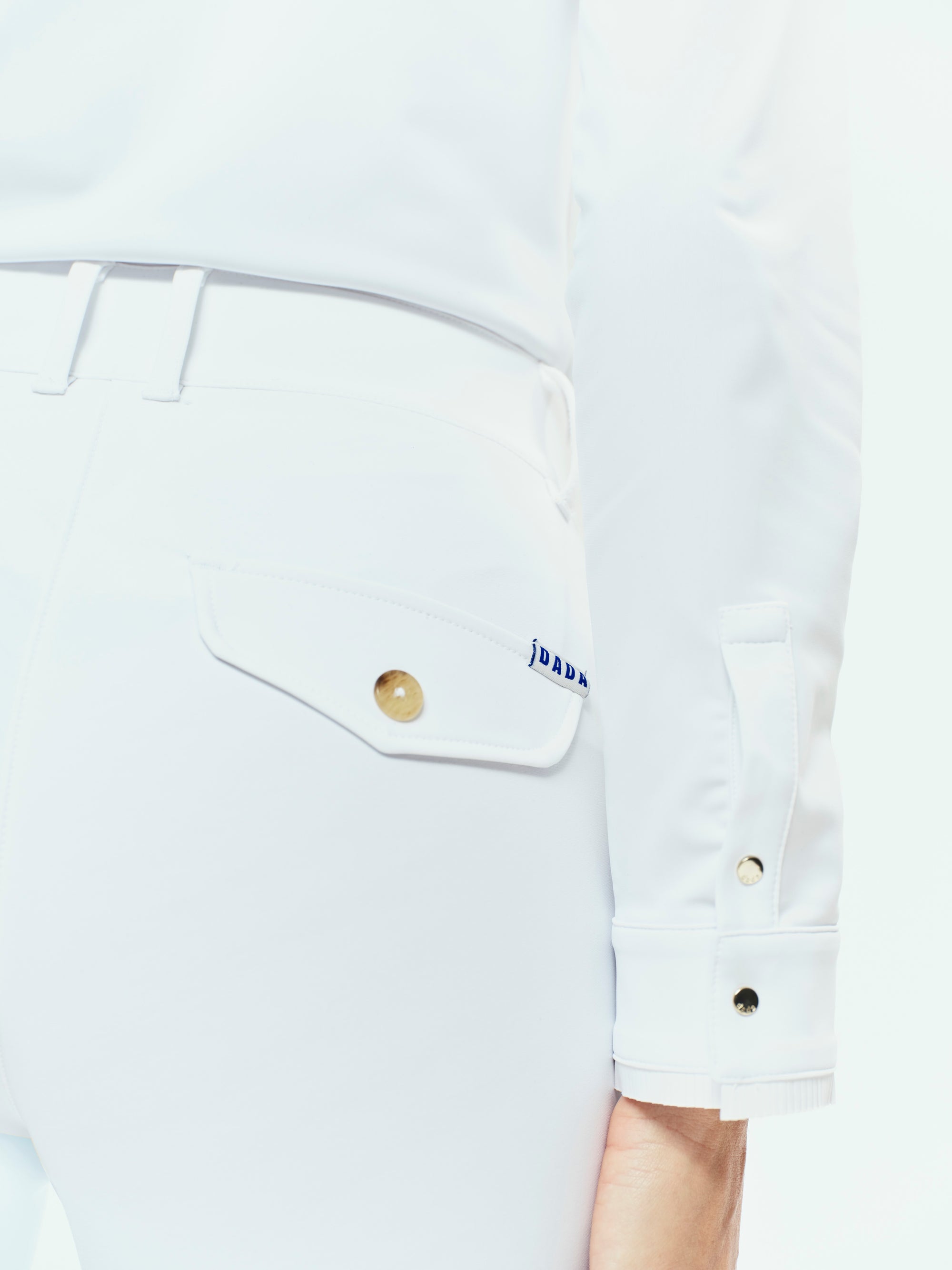 Vendetta Show Shirt in White