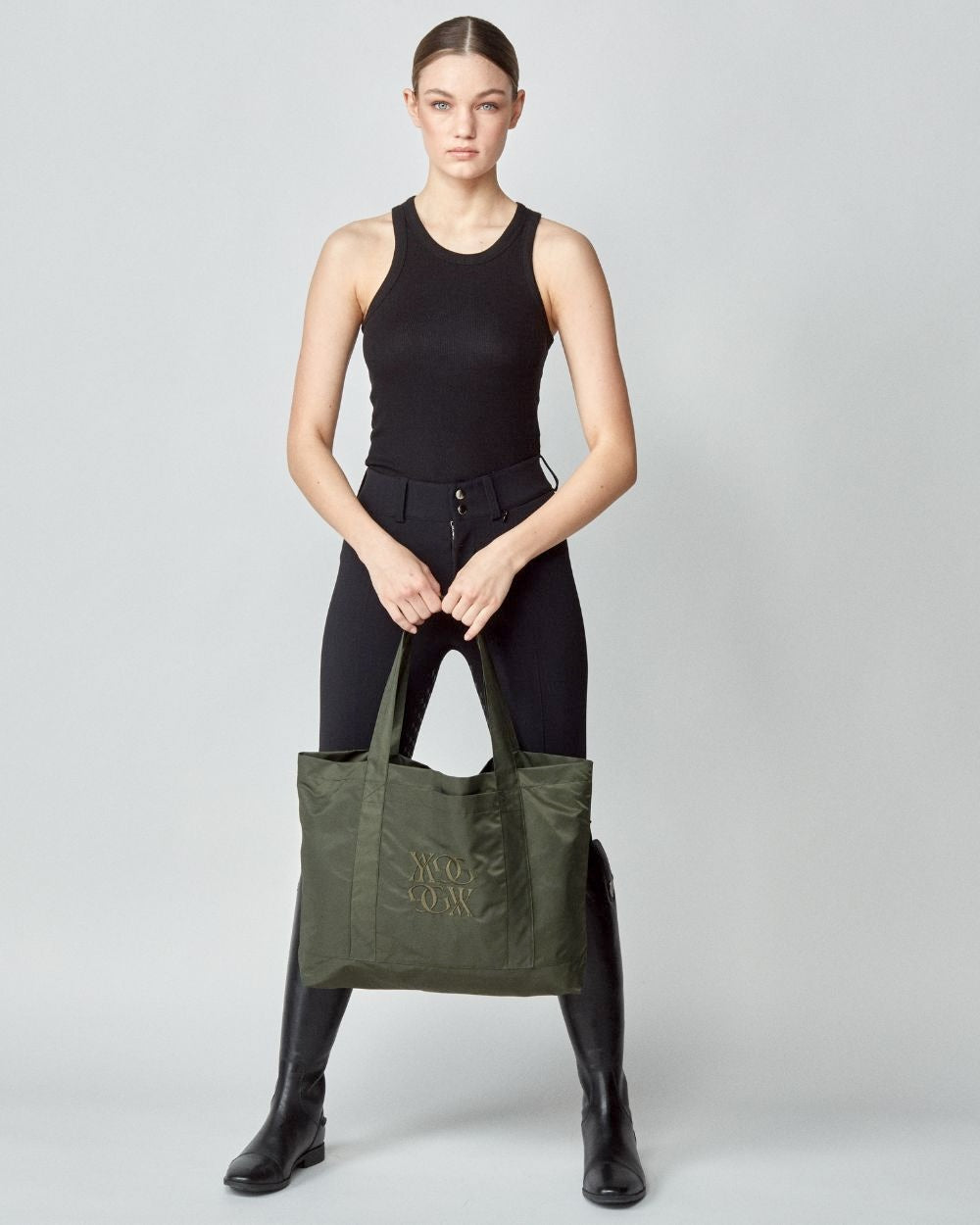 Embroidered Bag in Green