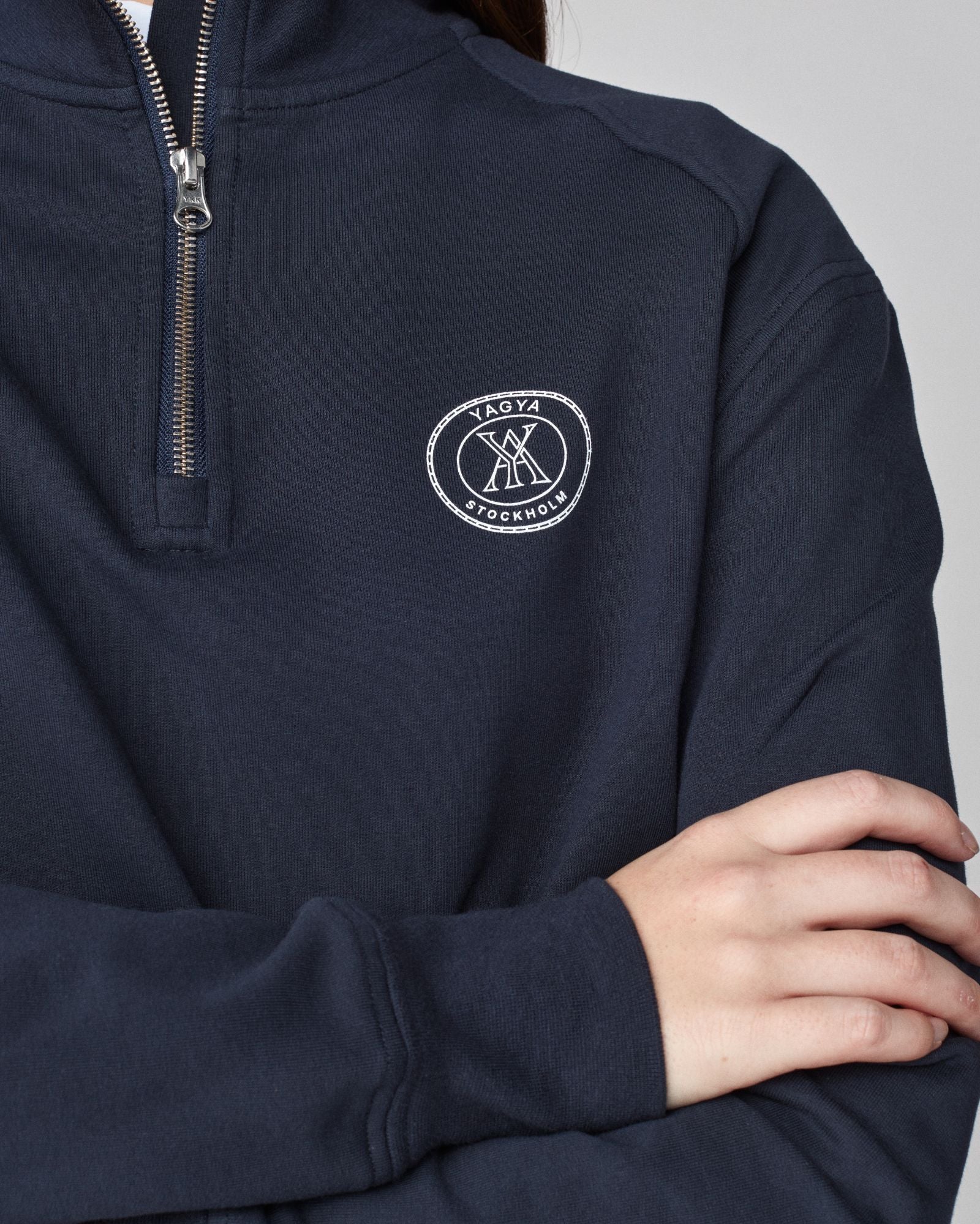 Half Zip Pullover in Navy