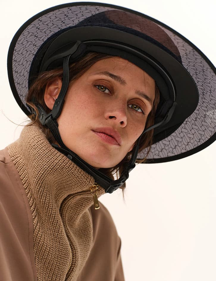 Aria Helmet Visor in Black