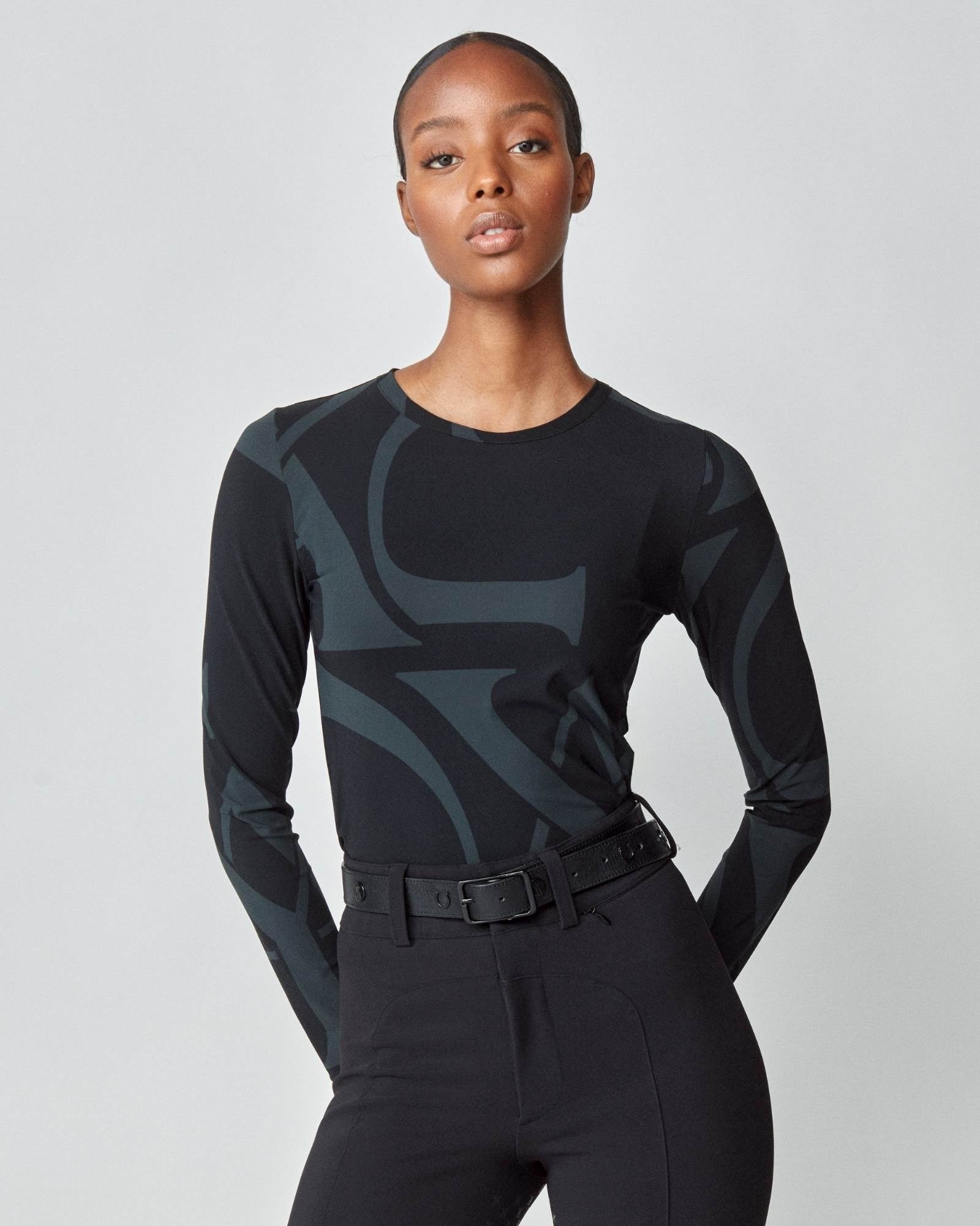 Leather Buckle Belt in Black
