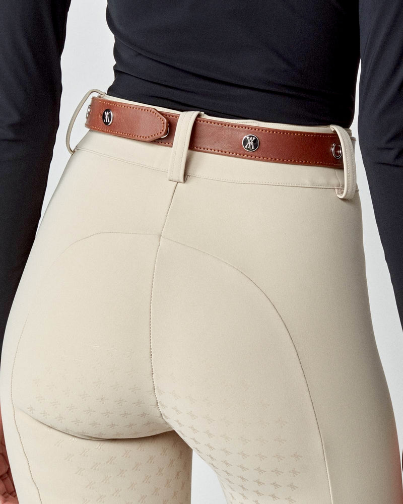 Leather Buckle Belt in Brown