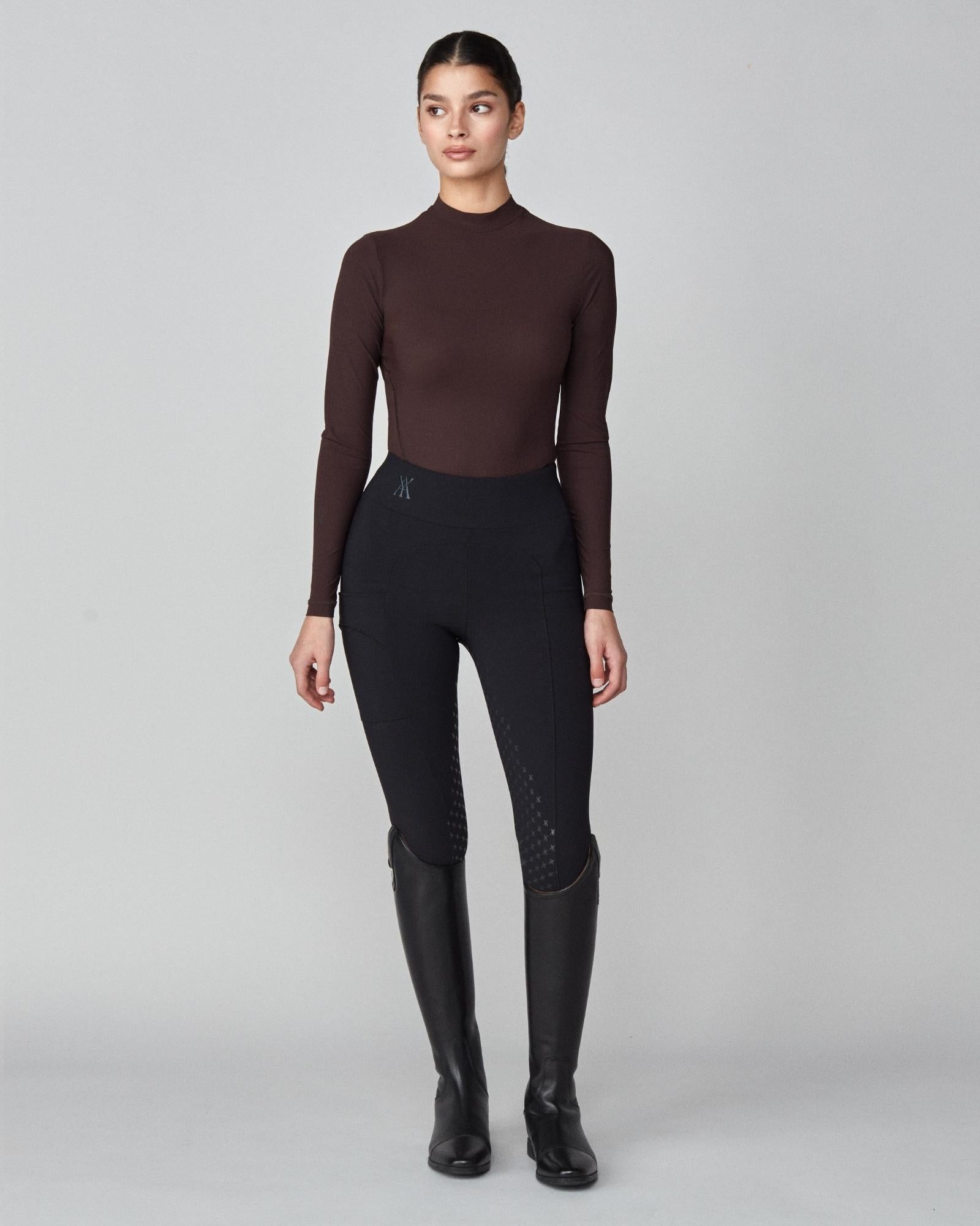 Lightweight Long Sleeve Top in Dark Brown