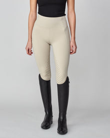 Lightweight Riding Breeches in Tan