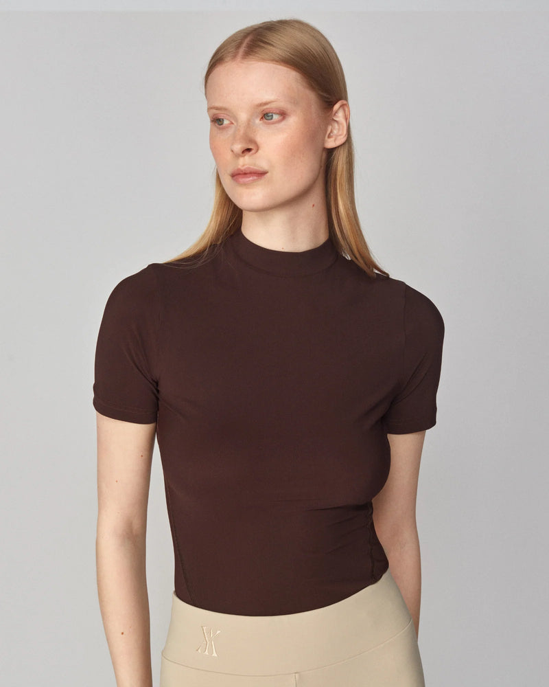 Lightweight Short Sleeve Top in Dark Brown