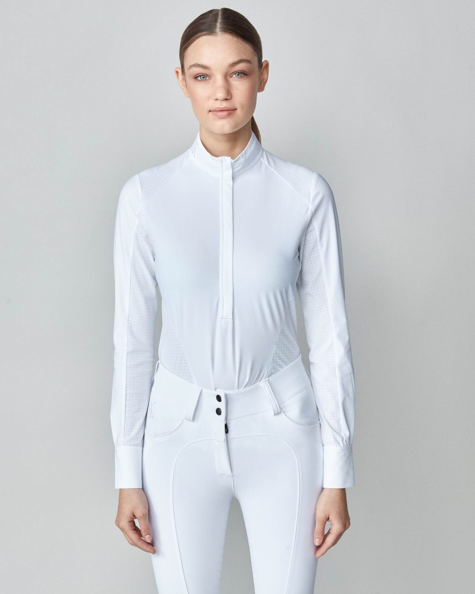 Long Sleeve Show Shirt in White