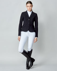 Performance Show Jacket in Black