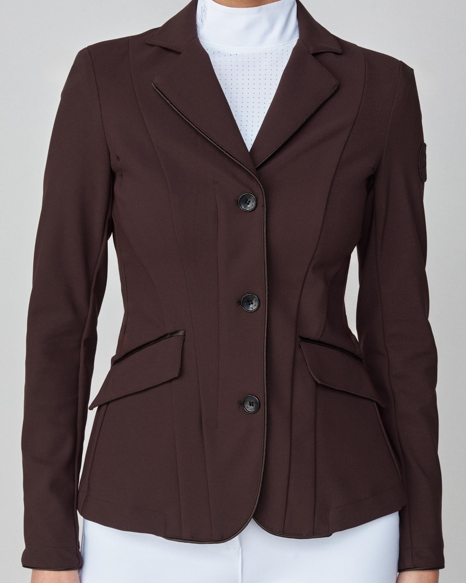 Performance Show Jacket in Dark Brown