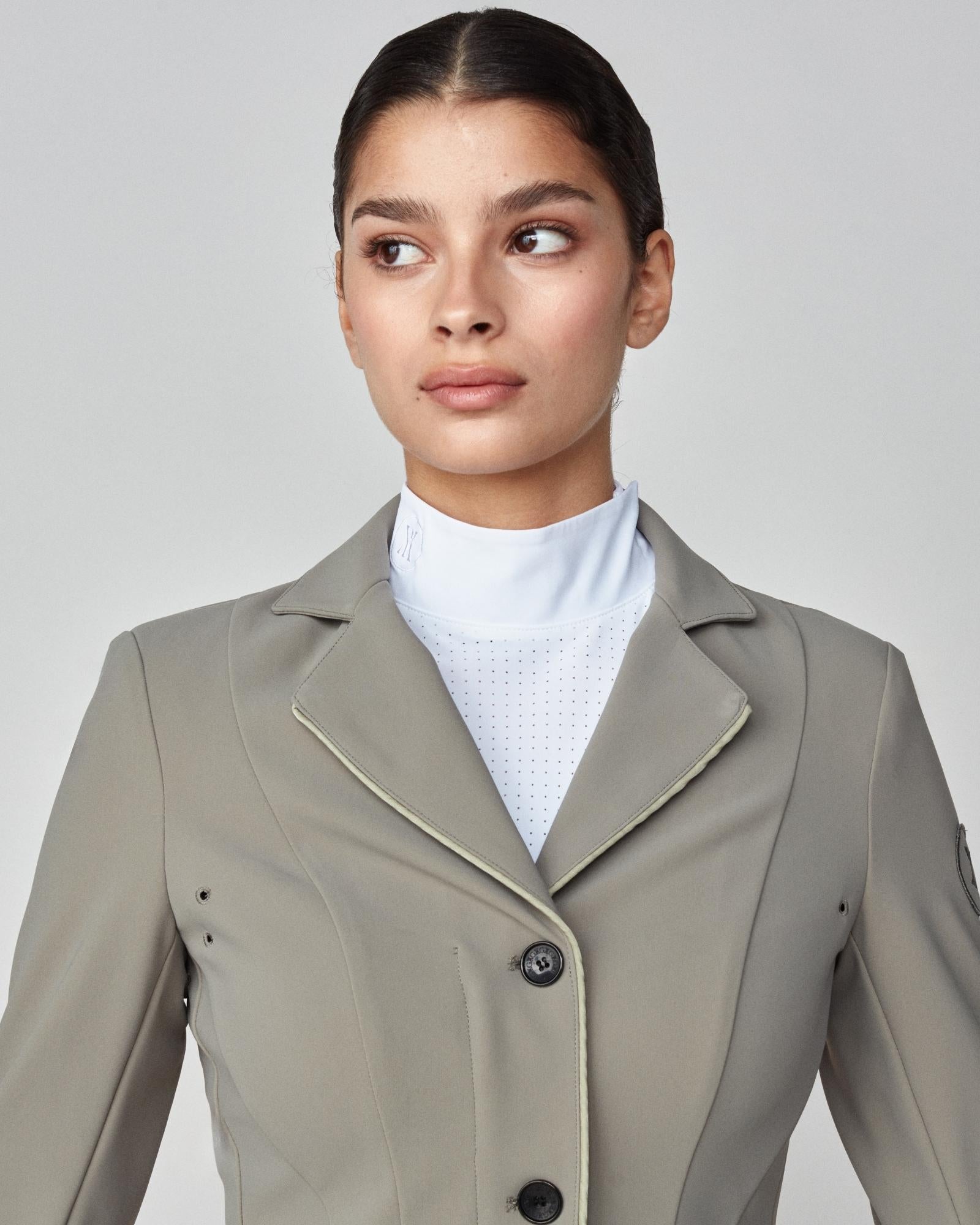 Performance Show Jacket in Sage