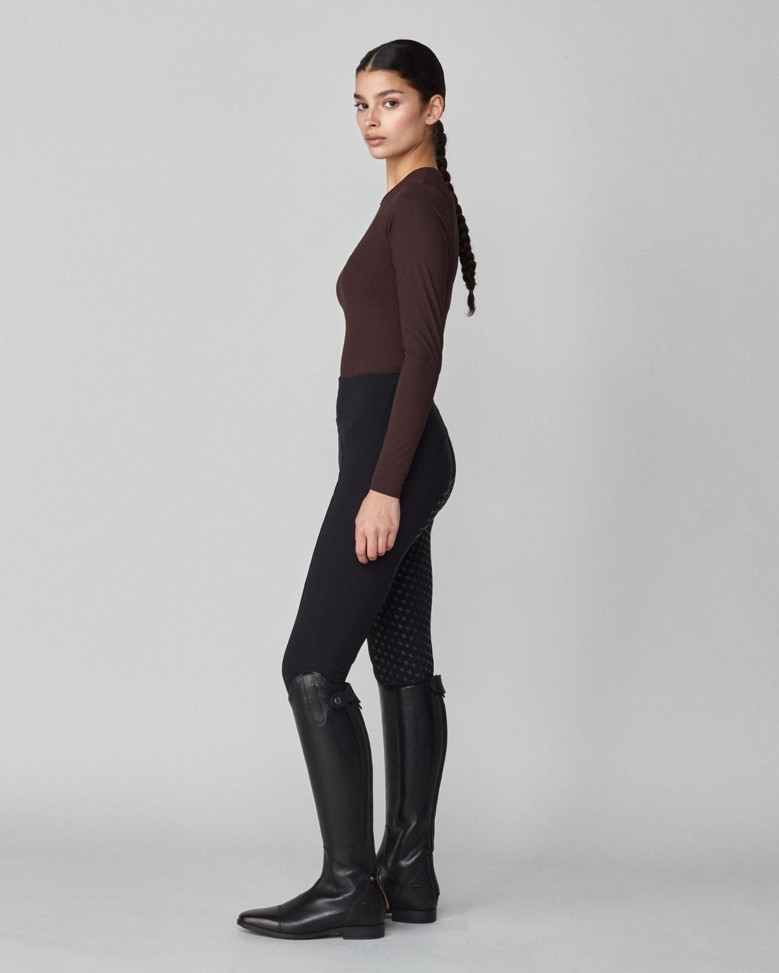 Sculpting Long Sleeve Top in Dark Brown
