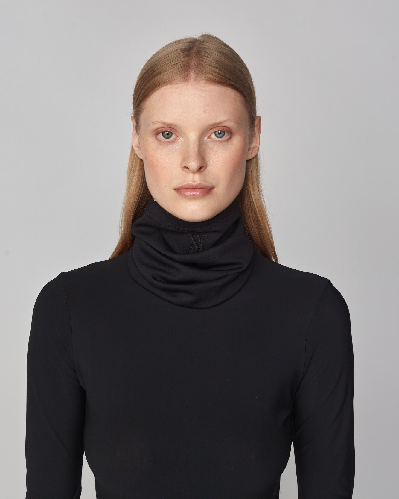 Signature Winter Buff in Black