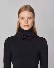 Signature Winter Buff in Black