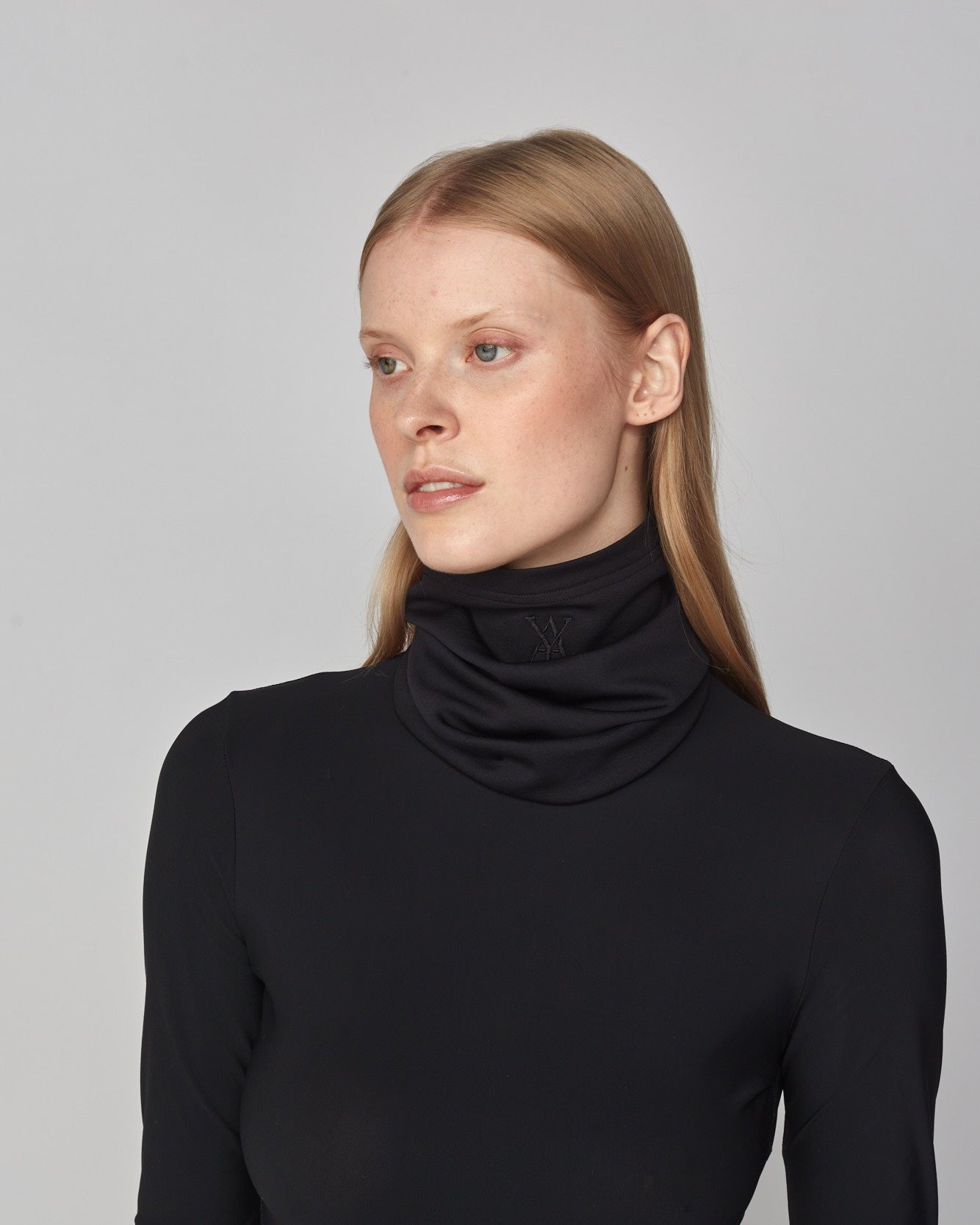 Signature Winter Buff in Black