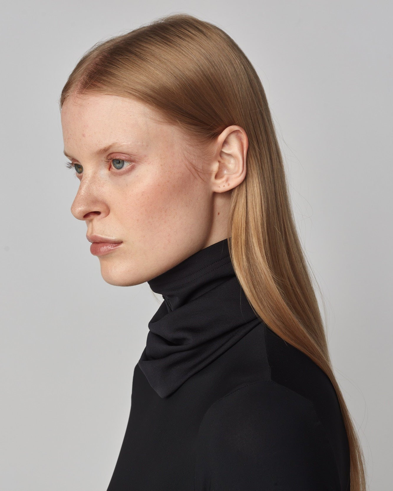 Signature Winter Buff in Black