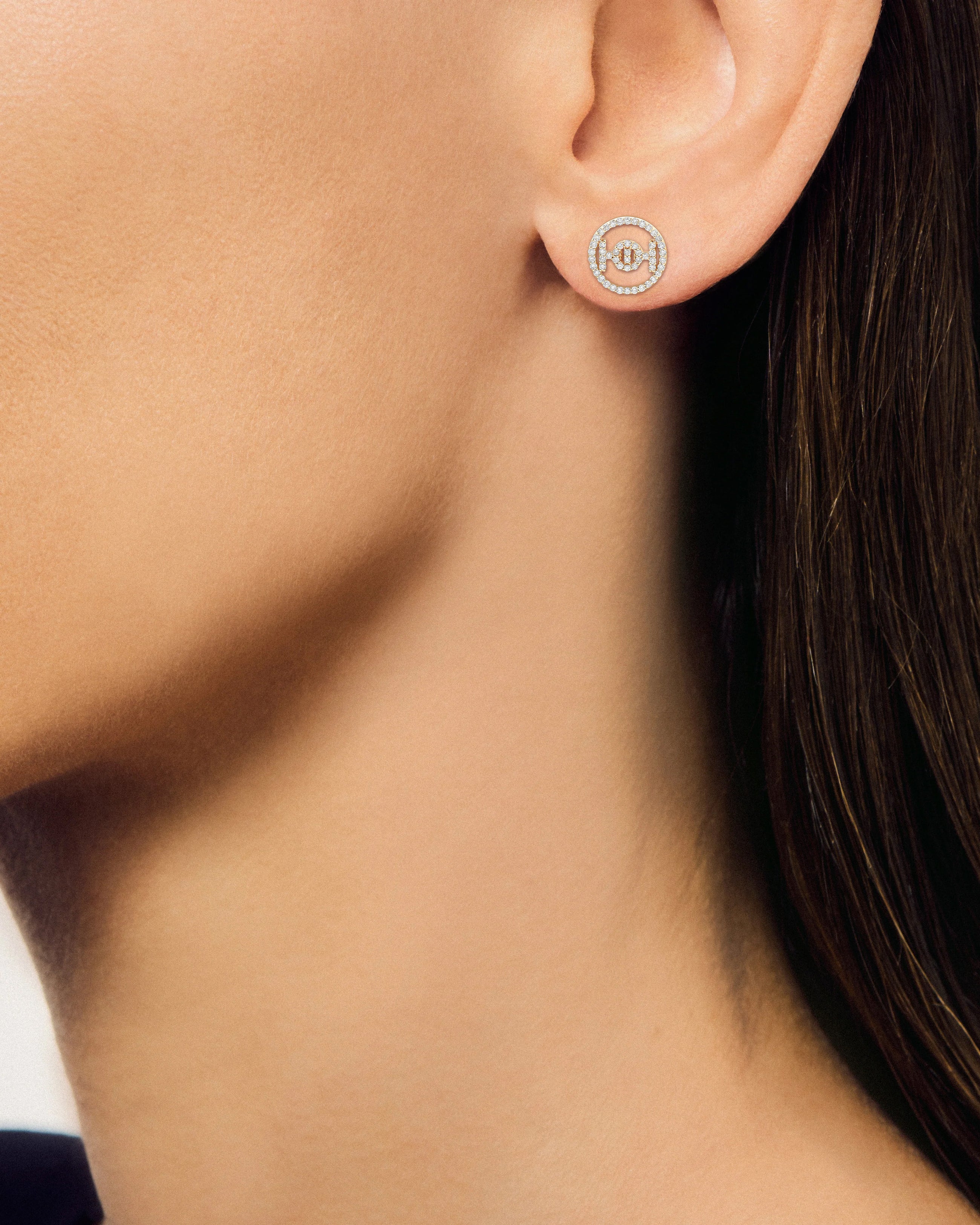 Challenge Studs in 9k Yellow Gold with White Diamonds