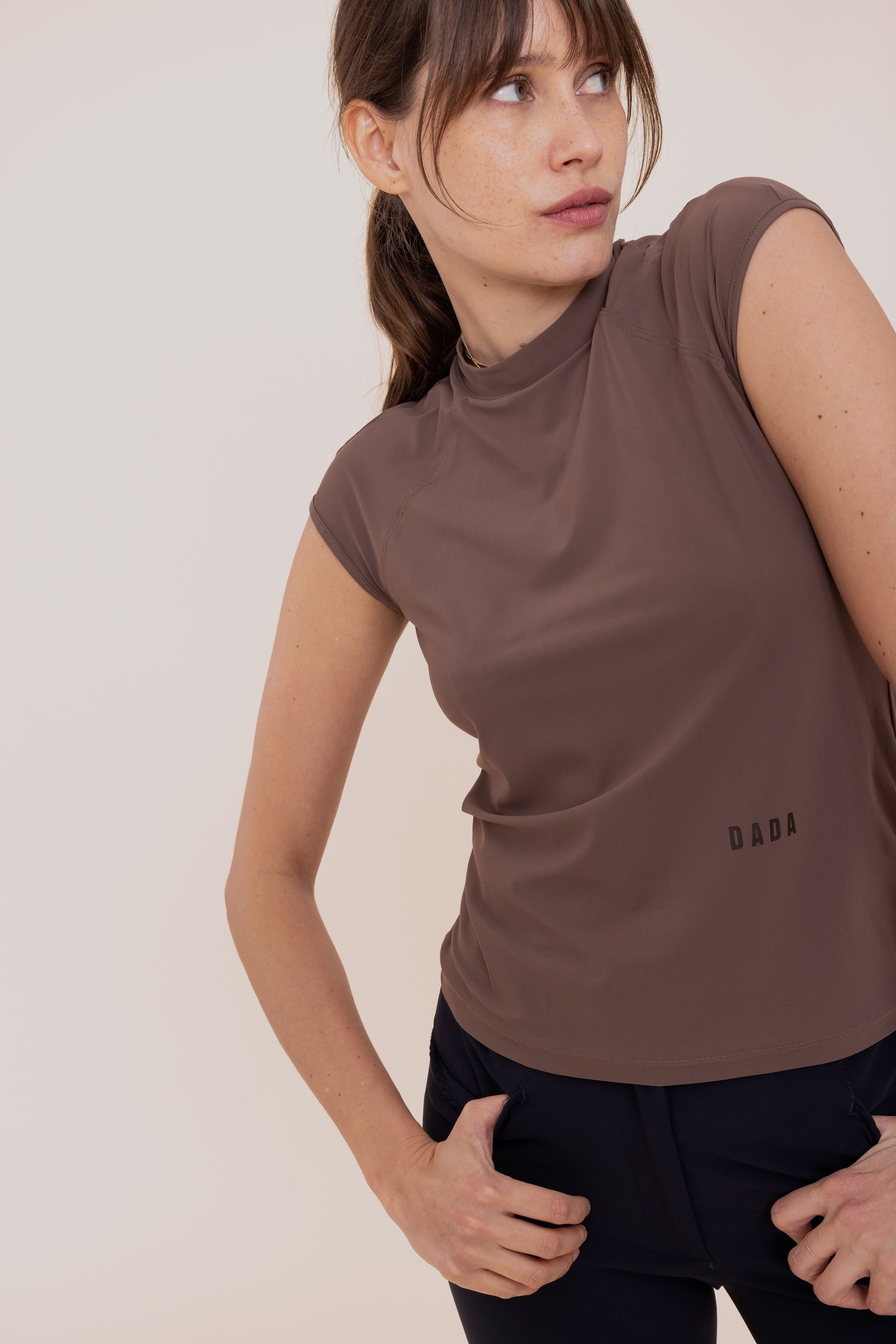 Totem Technical Short Sleeve Top in Coffee