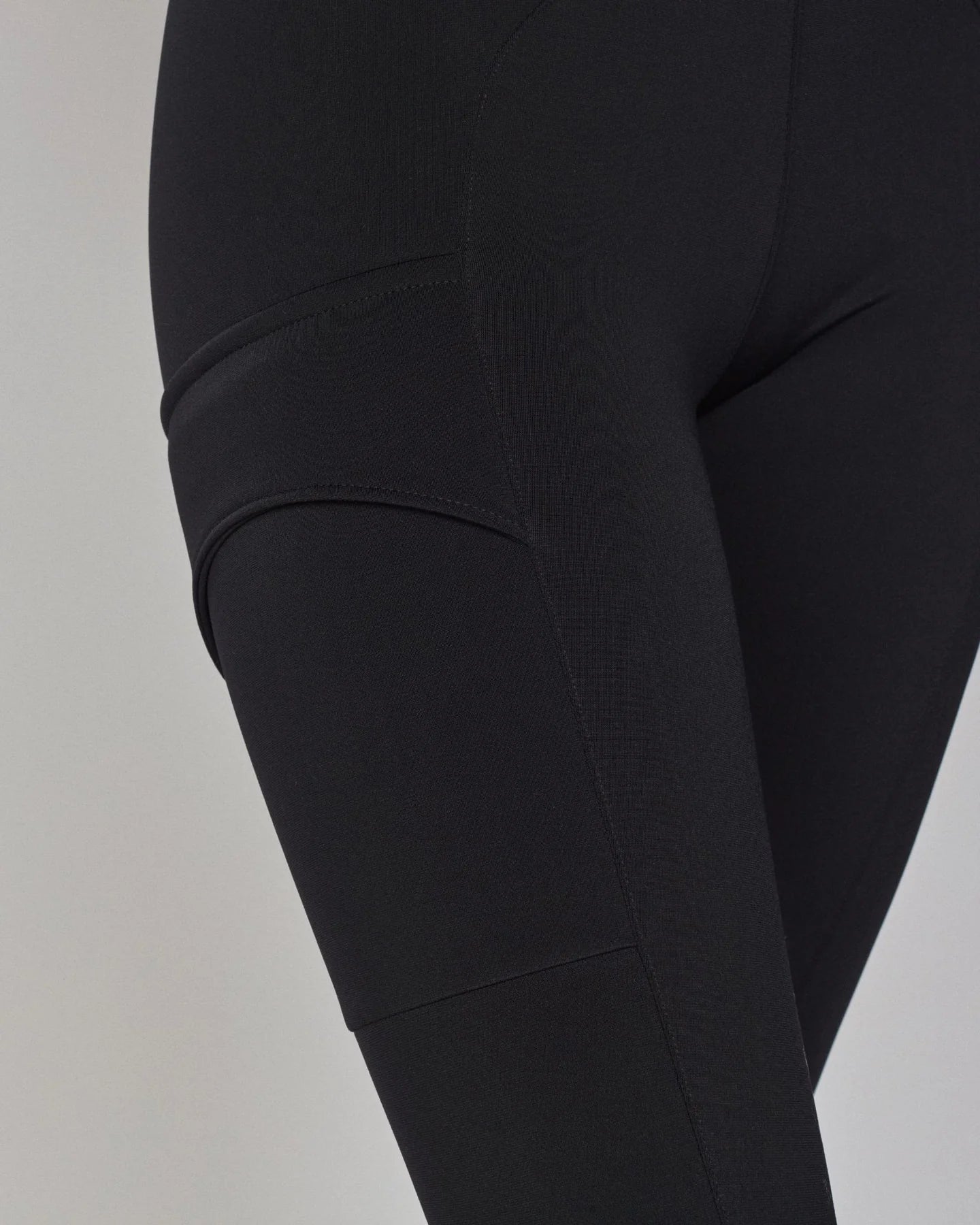 Winter Compression Pull-On Riding Breeches in Black