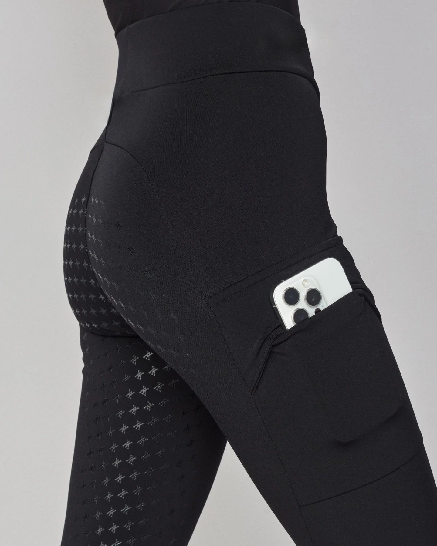 Winter Compression Pull-On Riding Breeches in Black