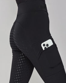 Winter Compression Pull-On Riding Breeches in Black